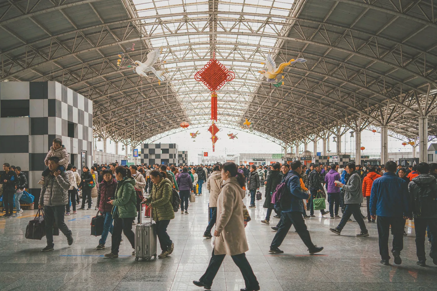 春运生存指南：在全球最大规模的人口迁移期间顺利出行